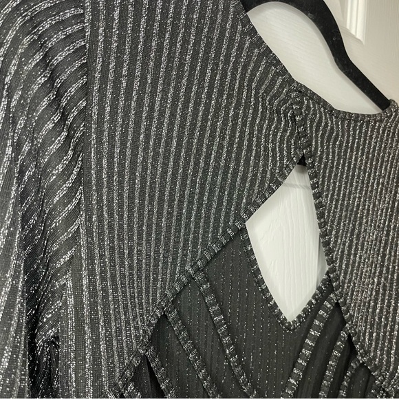 Venus Black Sparkly Ribbed bodysuit medium - Picture 3 of 4